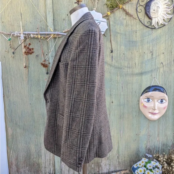 Wool Coat - Picture 7 of 7